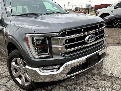 Used 2022 Ford F150 Lariat image 3