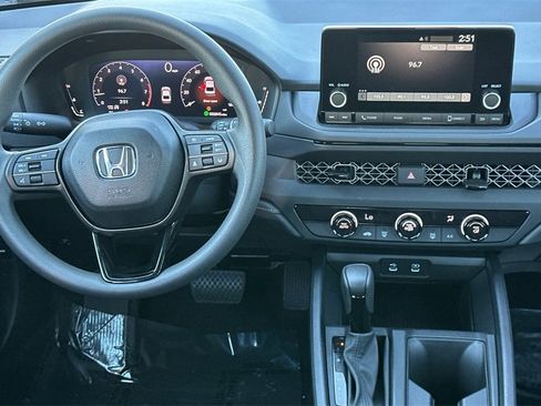 Certified 2025 Honda Accord LX image 15