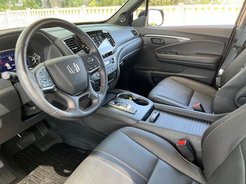 Certified 2023 Honda Passport TrailSport image 20