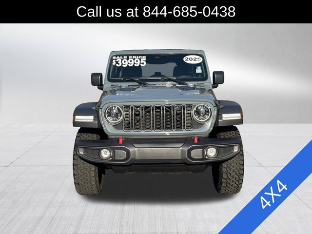 Certified 2025 Jeep Wrangler Unlimited Rubicon w/ Convenience Group AWD/4WD image 2