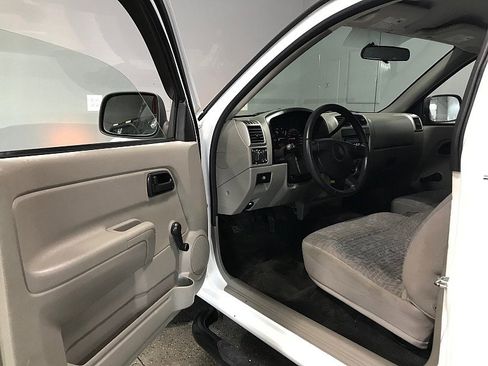 Used 2008 Chevrolet Colorado LS image 9