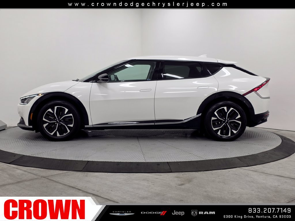 Used 2024 Kia EV6 Wind RWD image 4