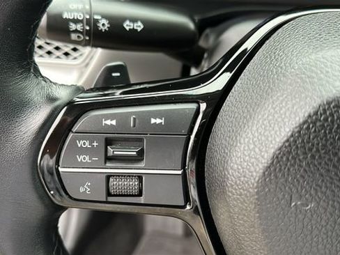 Certified 2024 Acura Integra Base image 12