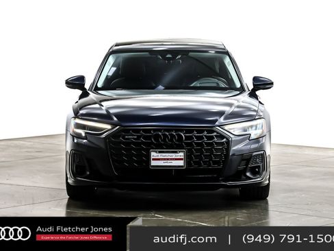 Used 2022 Audi A8 L 3.0T image 4