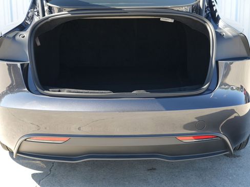 Used 2024 Tesla Model 3 Long Range image 10