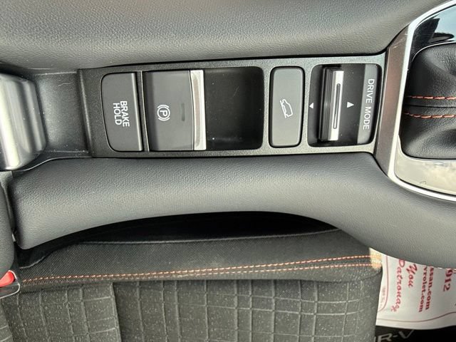Used 2025 Honda HR-V Sport image 23