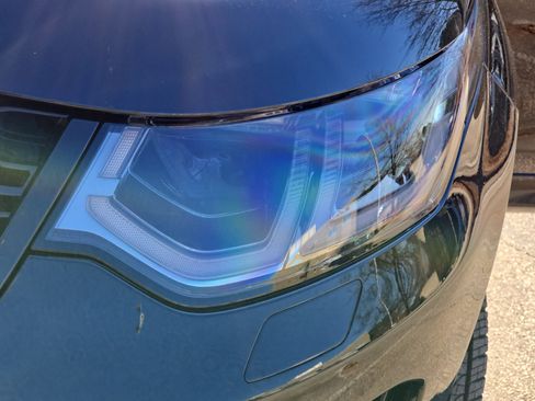 New 2025 Land Rover Discovery Sport S image 32