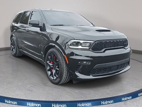 Used 2022 Dodge Durango SRT w/ Premium Interior Group image 4