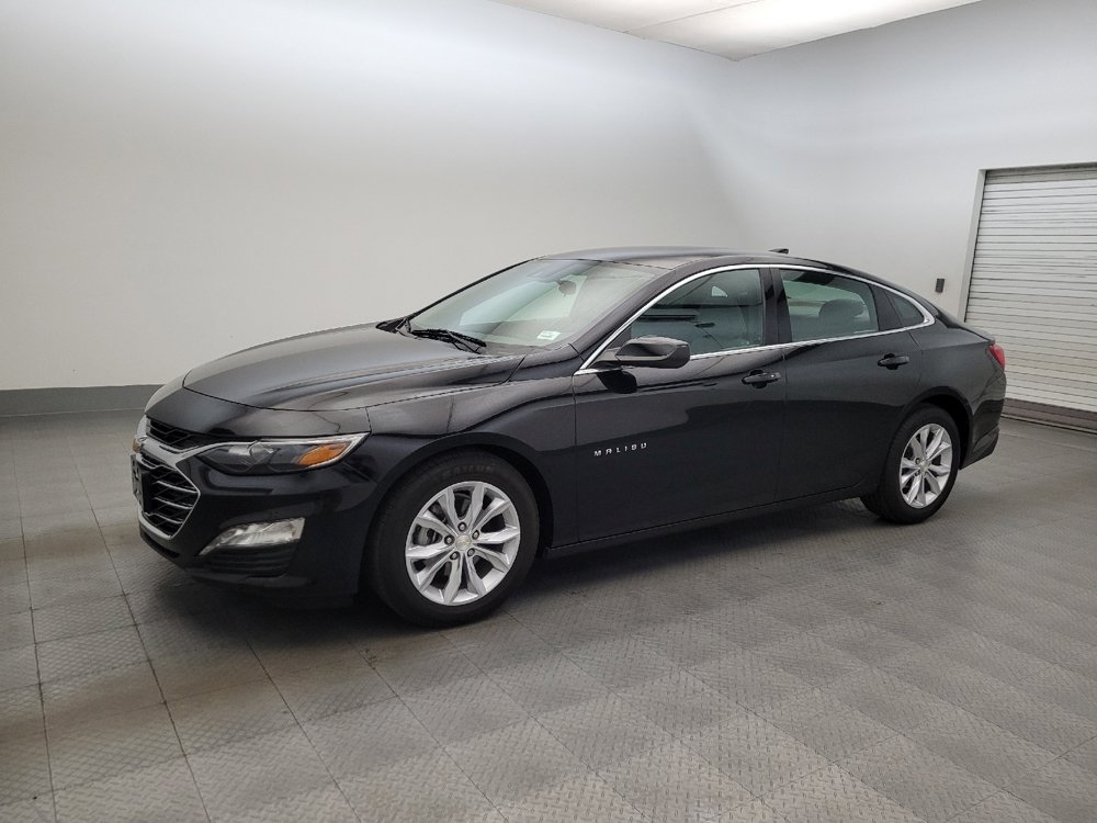 Used 2023 Chevrolet Malibu LT FWD image 2