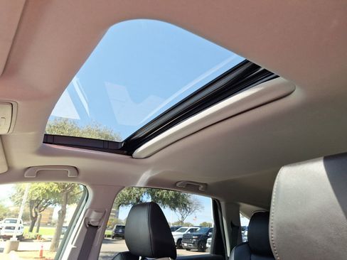 Used 2017 Acura MDX FWD w/ Technology Package image 30