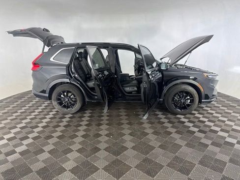 Used 2025 Honda CR-V Sport-L image 16