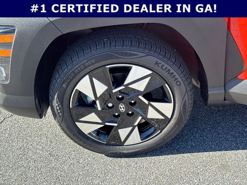 Certified 2025 Hyundai Kona SEL image 11