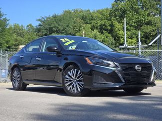 Used 2024 Nissan Altima 2.5 SV w/ SV Premium Package FWD video 1