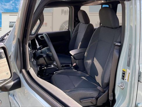 Certified 2024 Jeep Wrangler Sahara image 21