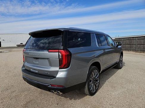 New 2026 GMC Yukon XL Denali Ultimate w/ LPO, Floor Liner Package image 5