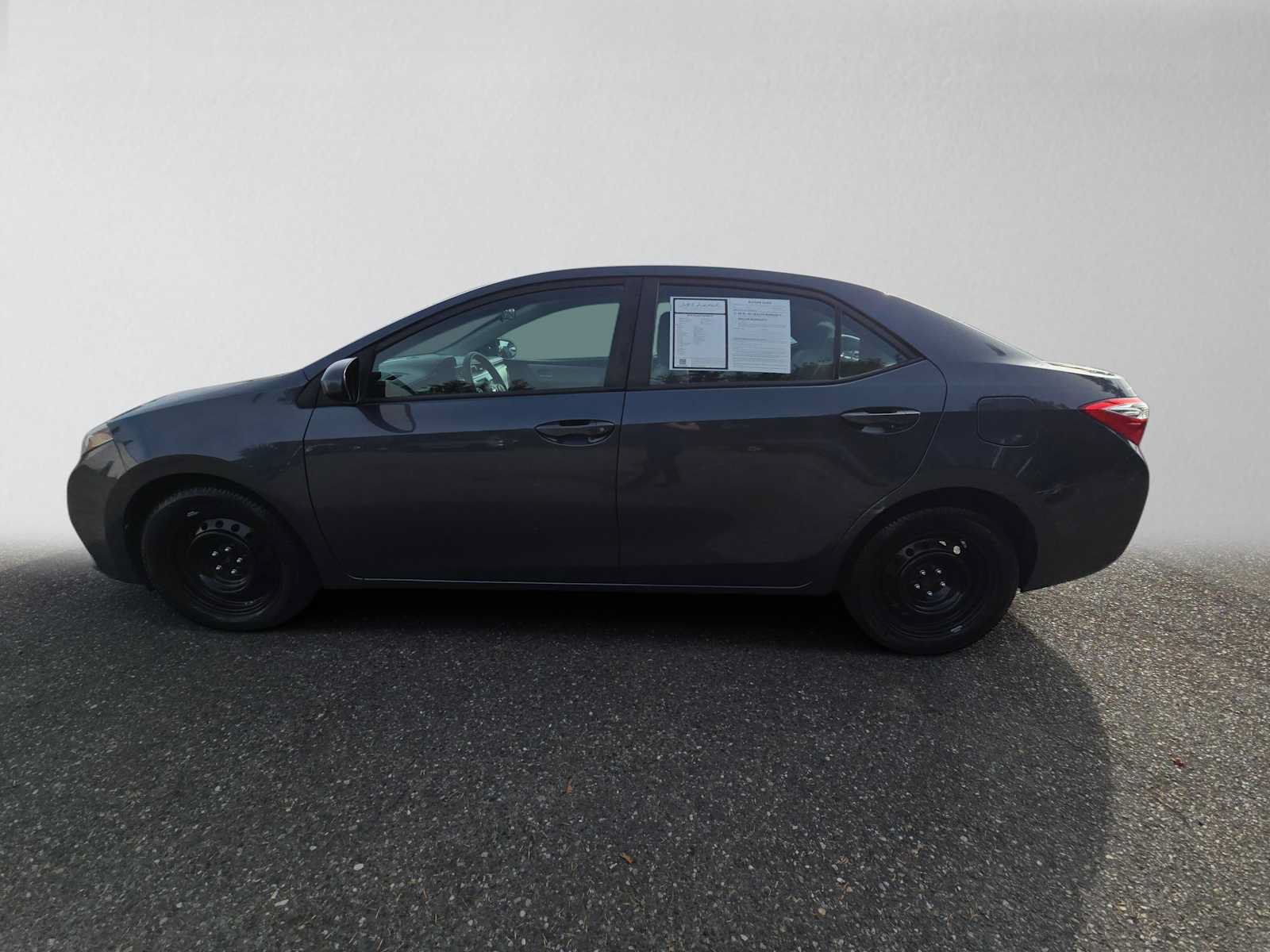 Used 2014 Toyota Corolla LE FWD image 6