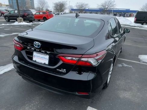 Used 2023 Toyota Camry LE image 9
