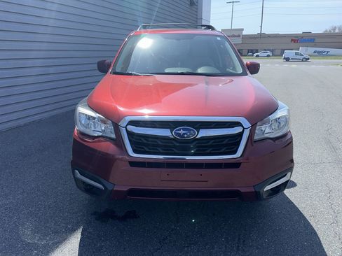 Used 2017 Subaru Forester 2.5i Premium w/ All-Weather Package image 6