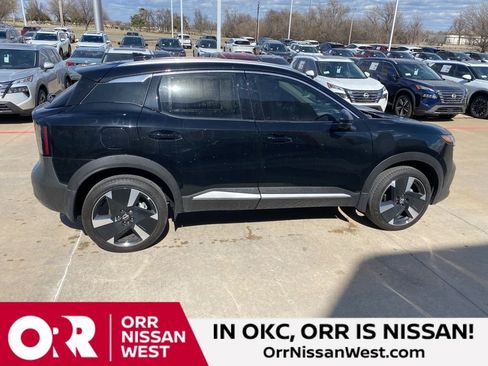 New 2025 Nissan Kicks SR w/ Interior Electronics Package image 6