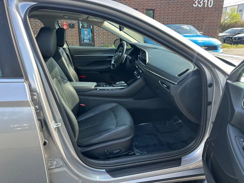 Used 2020 Hyundai Sonata Limited w/ Cargo Package image 22
