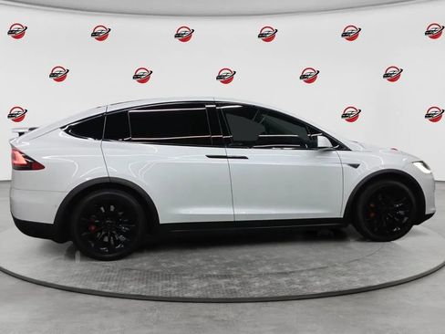 Used 2016 Tesla Model X Performance AWD/4WD image 6