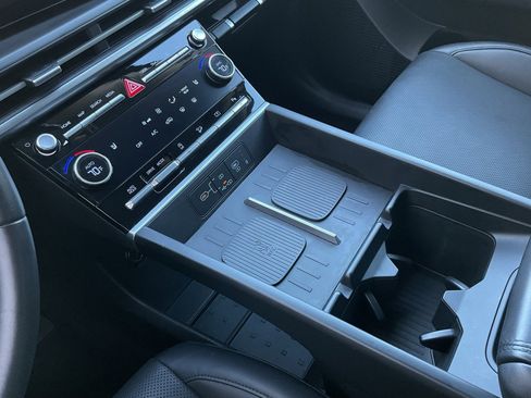 Used 2025 Hyundai Santa Fe SEL image 36