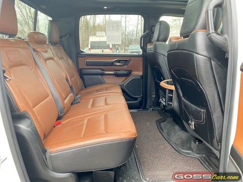 Used 2022 RAM 1500 Limited image 8
