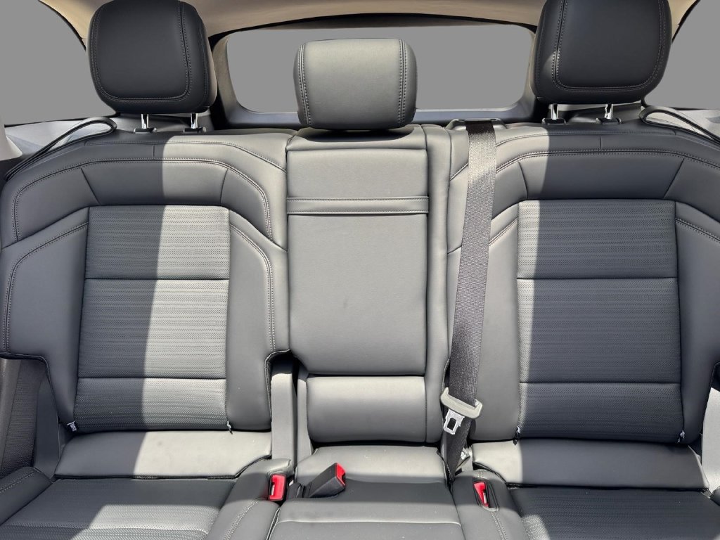 New 2026 Lincoln Nautilus Reserve AWD/4WD image 16