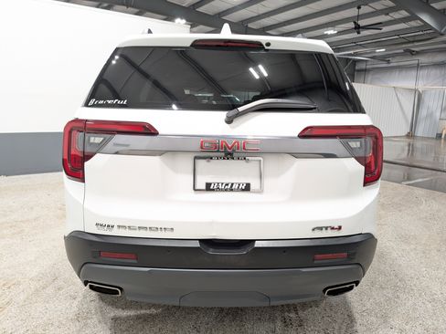 Used 2023 GMC Acadia AT4 w/ Technology Package image 4