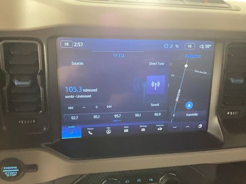 Used 2022 Ford Bronco Wildtrak image 27