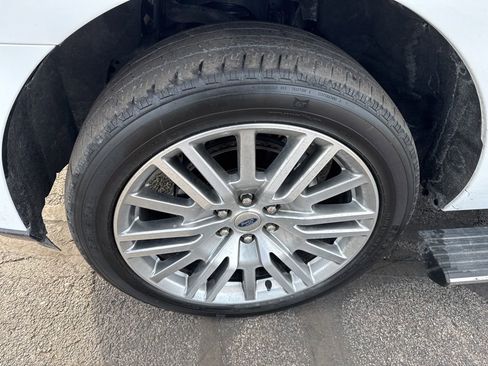 Used 2024 Ford Expedition Max Limited image 27