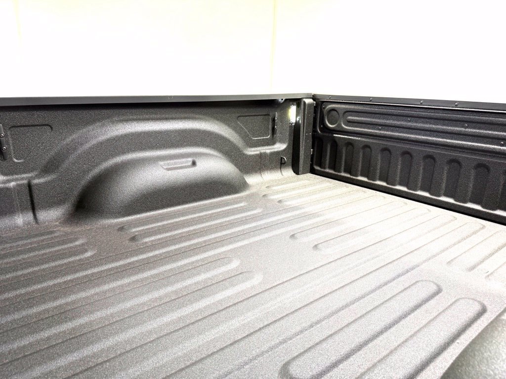 New 2026 RAM 2500 Laramie AWD/4WD image 20