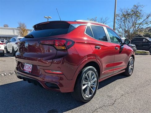 Used 2022 Buick Encore GX Select w/ Sport Touring Package image 5