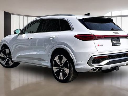 New 2026 Audi SQ5 Premium Plus AWD/4WD image 3