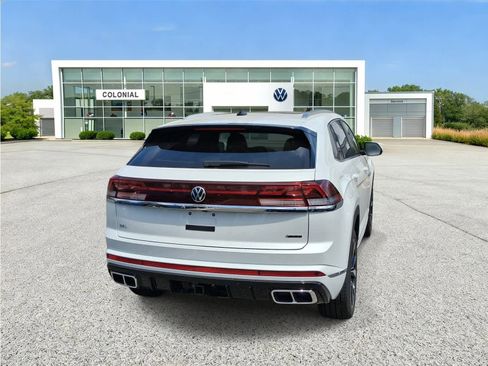 New 2026 Volkswagen Atlas Cross Sport SEL Premium R-Line AWD/4WD image 6
