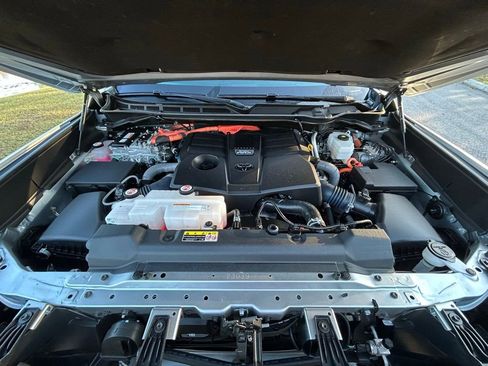 Certified 2024 Toyota Sequoia Capstone image 11