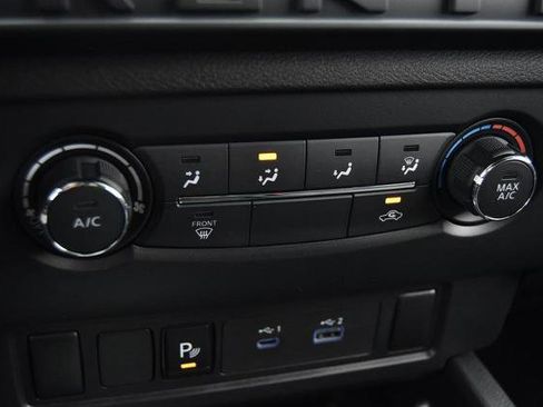 New 2026 Nissan Frontier S w/ Tow Package image 16