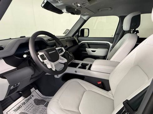 New 2025 Land Rover Defender 110 S image 5