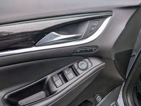 Used 2020 Buick Enclave Avenir w/ Avenir Technology Package image 12