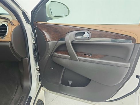 Certified 2013 Buick Enclave Premium image 34