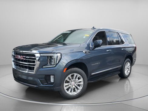 Used 2021 GMC Yukon SLT w/ SLT Premium Package image 2