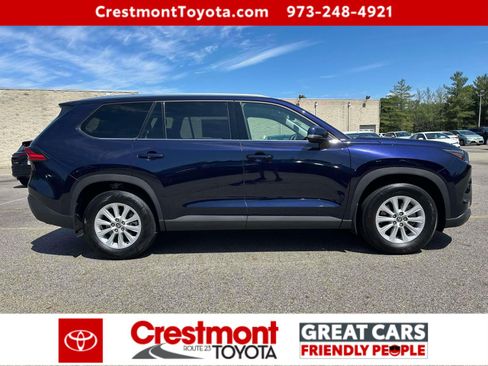 Certified 2024 Toyota Grand Highlander AWD image 5