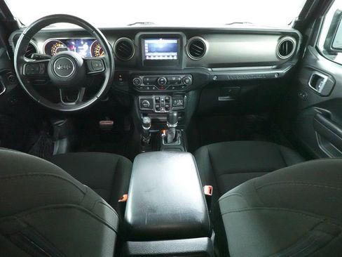 Used 2018 Jeep Wrangler Unlimited Sport S image 11