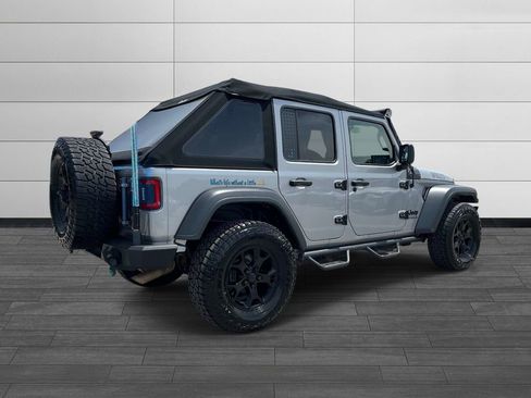 Used 2020 Jeep Wrangler Unlimited Sport AWD/4WD image 3
