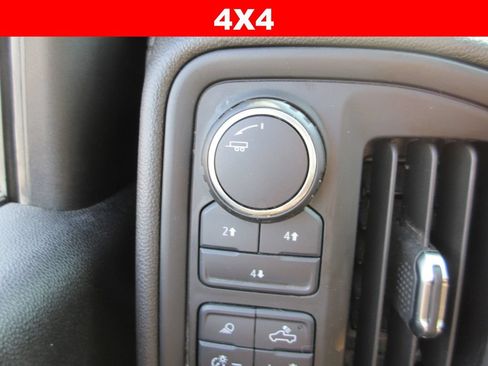 Certified 2024 Chevrolet Silverado 2500 Custom w/ Custom Value Package AWD/4WD image 27