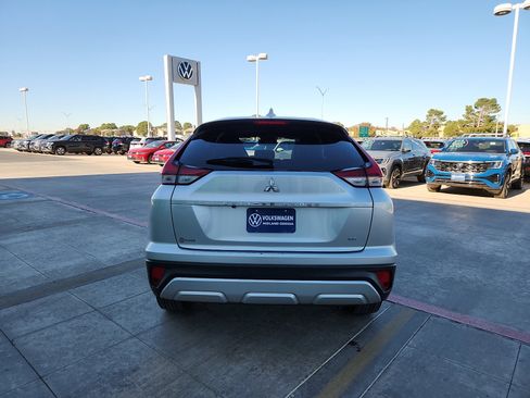 Used 2024 Mitsubishi Eclipse Cross SE image 12