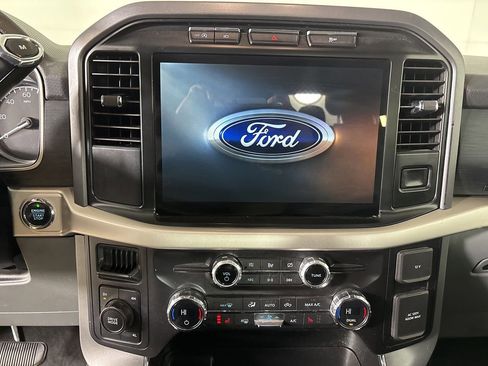 Used 2021 Ford F150 XLT w/ Equipment Group 302A High image 16