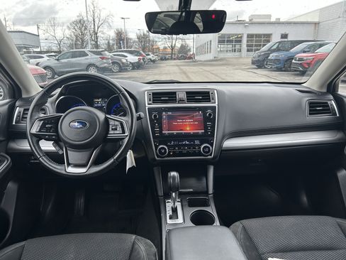 Used 2019 Subaru Outback 2.5i Premium w/ Popular Package #2 image 9
