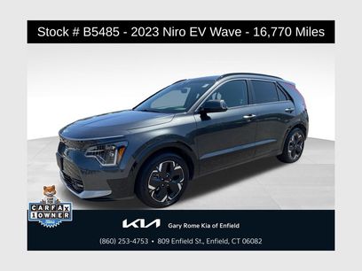 Used 2023 Kia Niro Wave w/ Wave Preserve Package
