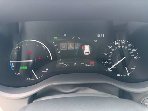 New 2026 Toyota Sienna LE FWD image 27